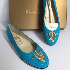 Salvarote ferragamo shoes size 8.5 ❤️❤️❤️